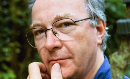 Philip Pullman bảo vệ cuốn sách viết về Chúa